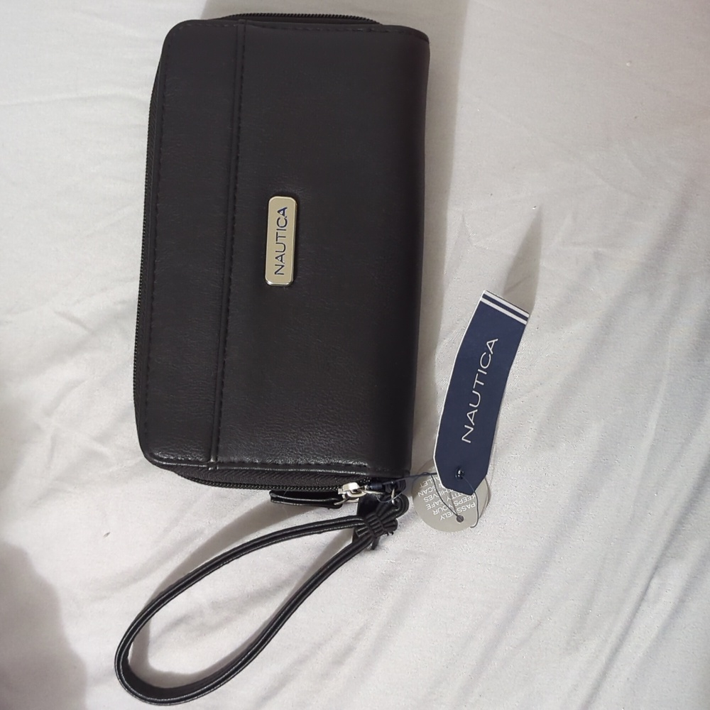 Nautica Wristlet